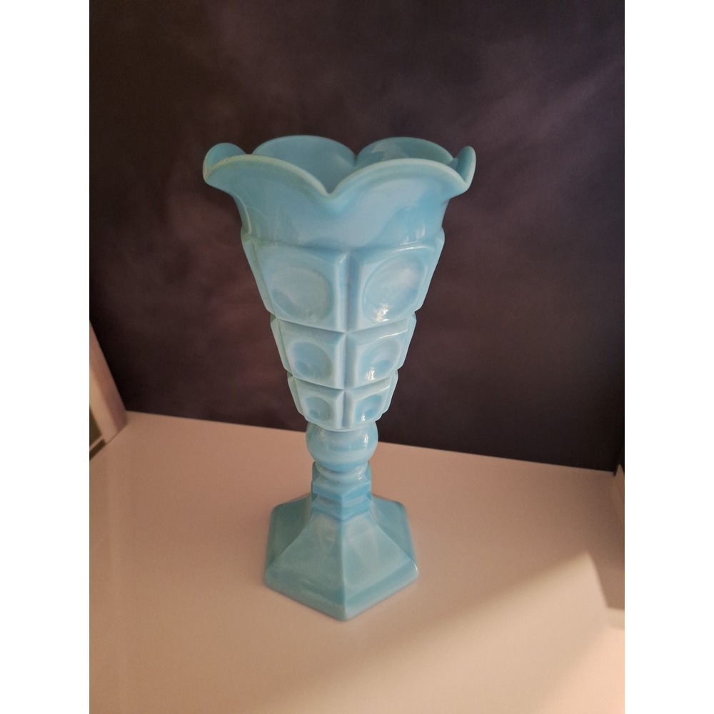 Vintage Westmoreland‎ Glass  *  9 1/2"  #185 Vase * Blue Slag Glass * Footed 024